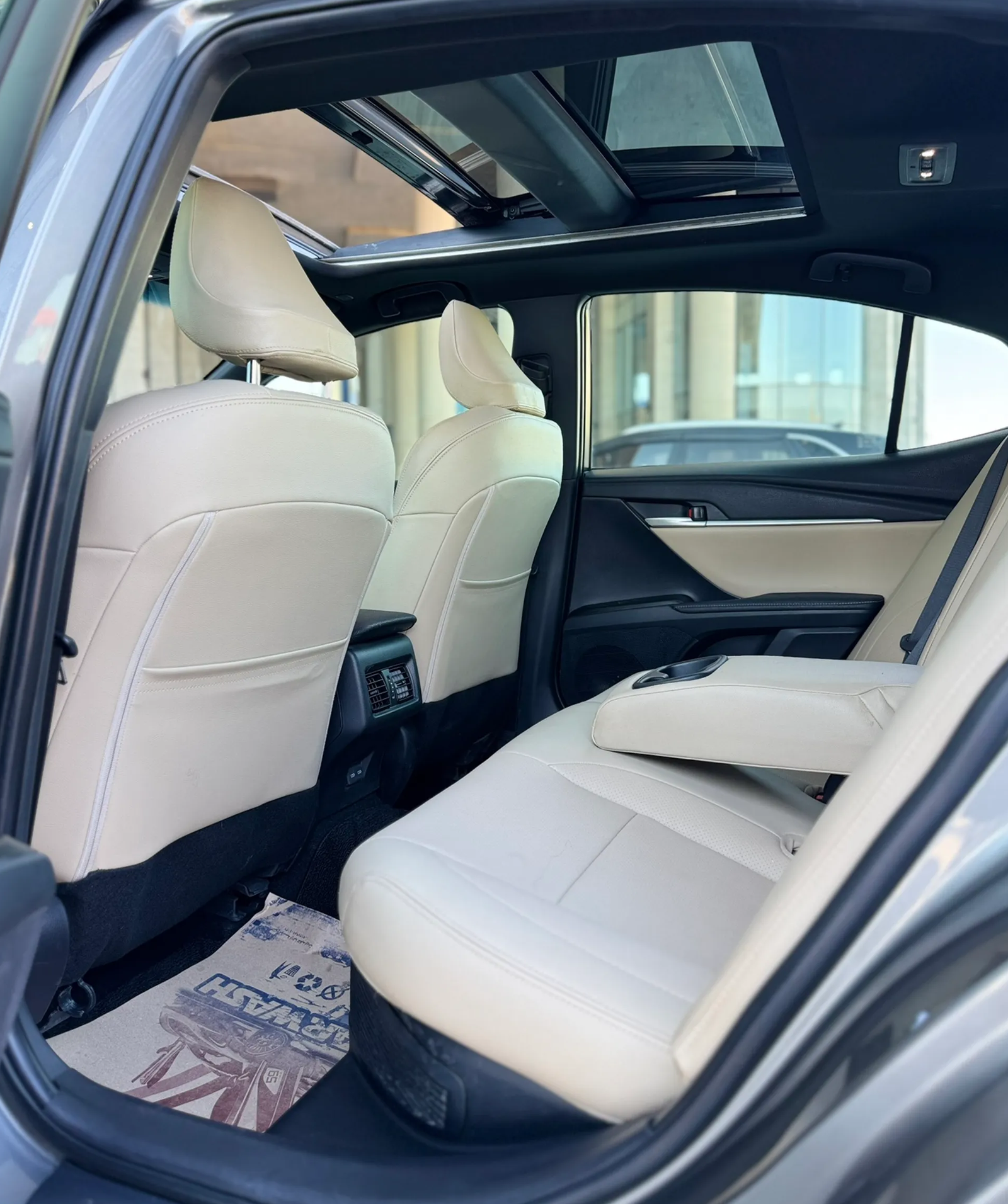 Toyota Camry 2025