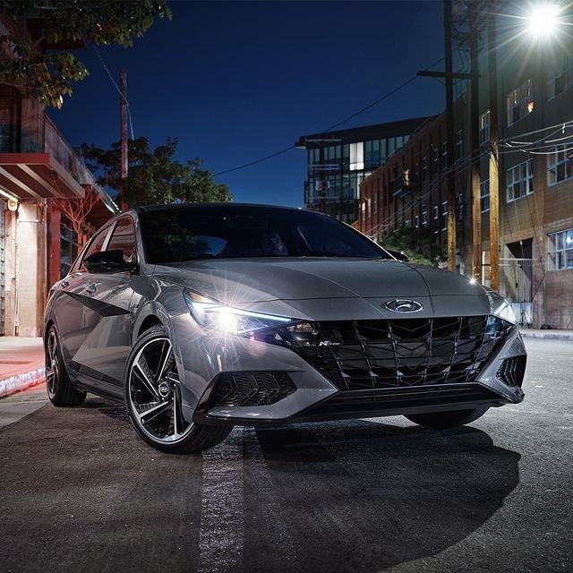 Hyundai Elantra 2022